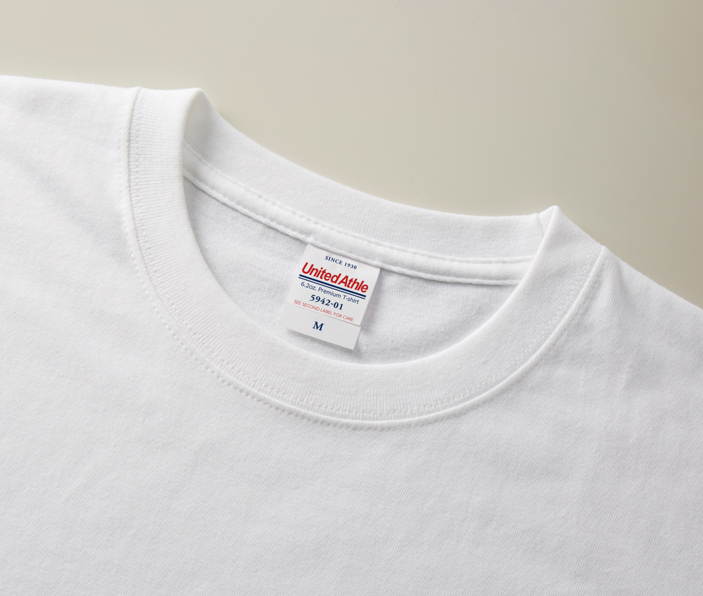 6.2オンス プレミアムTシャツ 首まわりの縫製ディテール